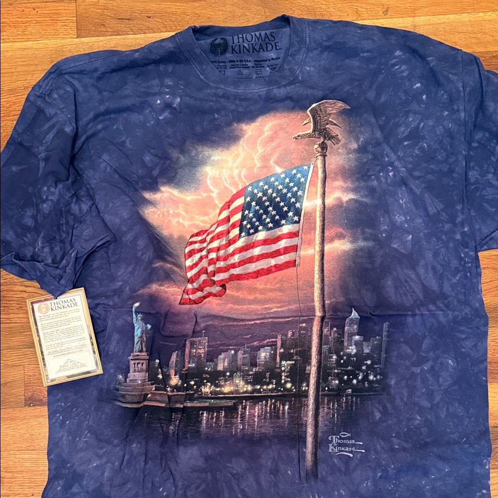 *NWT* Thomas Kinkade Blue Short Sleeve Tee with American Flag Design